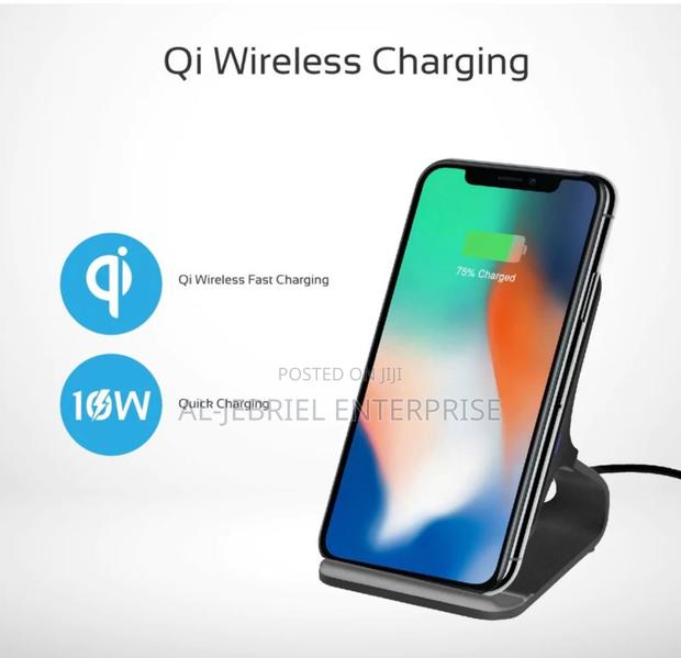 Promate Aluminium Crafted Ultra-Fast Wireless Charging Stand · Photo 4