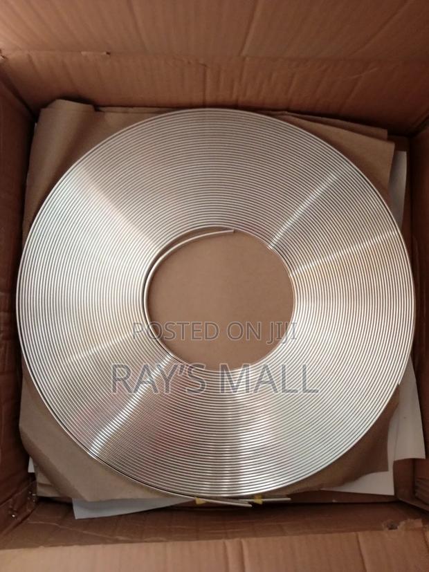 Silver Ring for Photo Frames · Photo 2