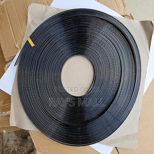 Black Ring for Photo Frames · Photo 3