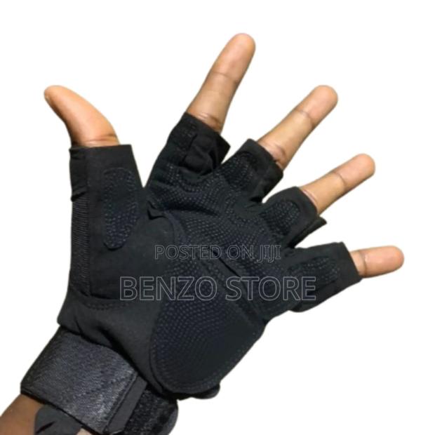 Original Strong Leather Hand Gloves for Gym and Motor Rider · Photo 2
