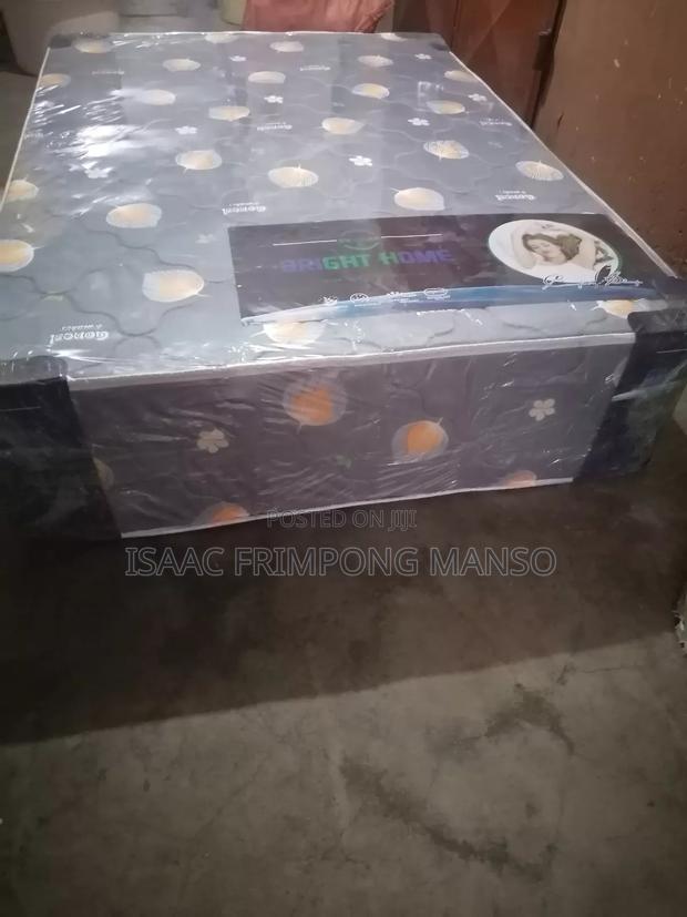Super High Density Double Mattress · Photo 2