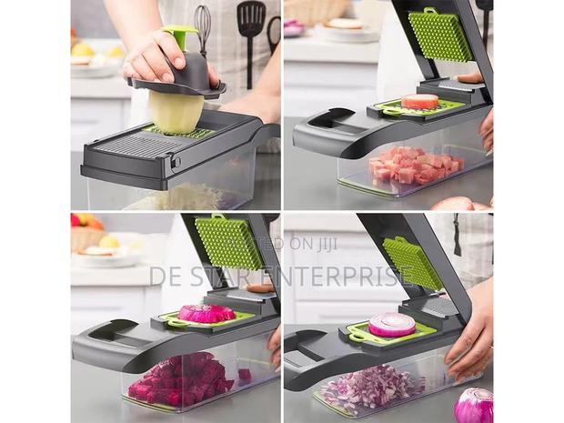 Hand Operated Vegetable Slicer