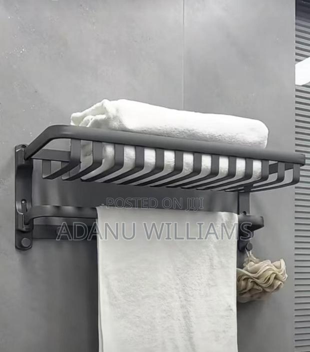 Highest Quality Multifunctional Foldable Bathroom Towel Rack · Photo 2