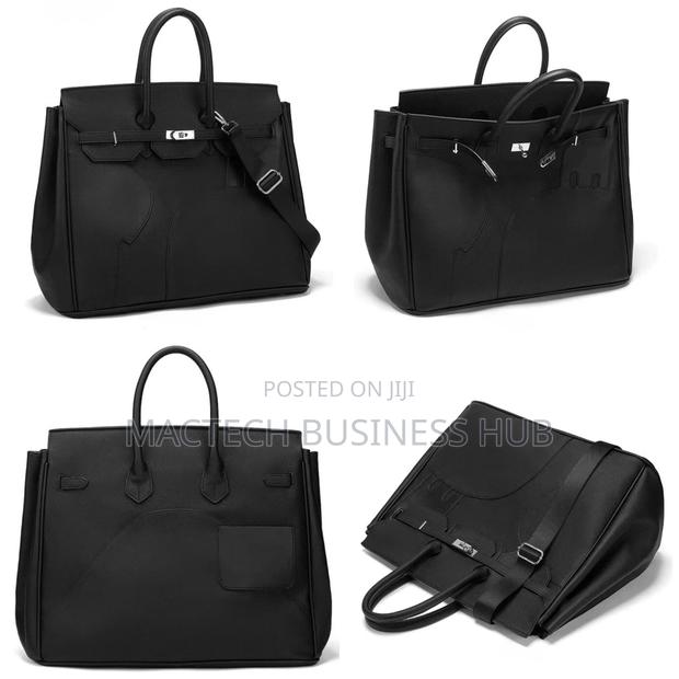 Hand Crafted Leather Bag · Photo 4