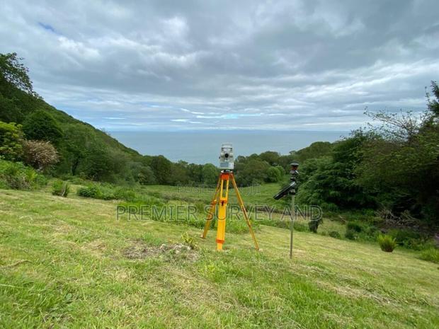Do Your Land Survey With Professional Surveyors · Photo 2