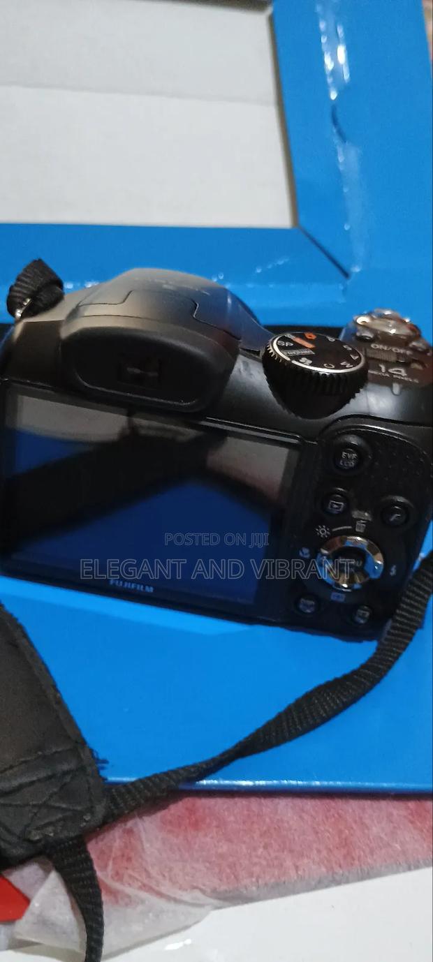 Abroad Use Fujifilm Camera for Pictures Videos,14mp photo 3