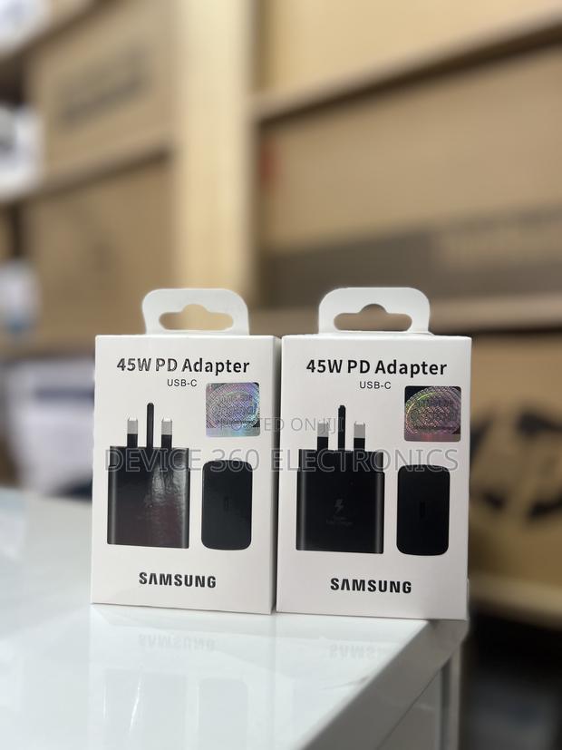 Original Samsung 45W PD Adapter · Photo 3