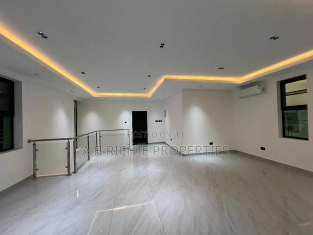4bdrm Penthouse in Ab Richie Properties, West Legon for sale · Photo 4