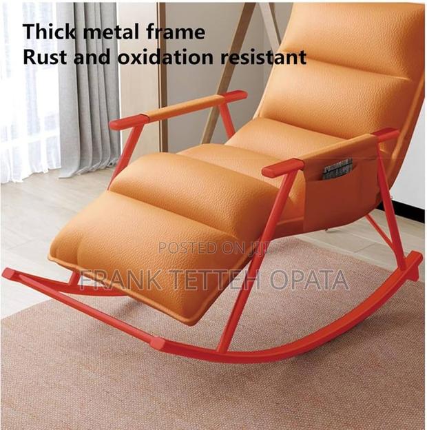 Mordern Recliner/Rocking Chair photo 2