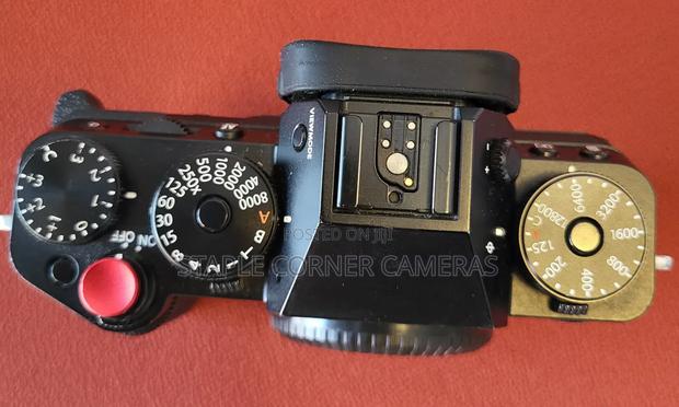 Fujifilm X-T5 40.2 MP Mirrorless Digital Camera - Body Only photo 2