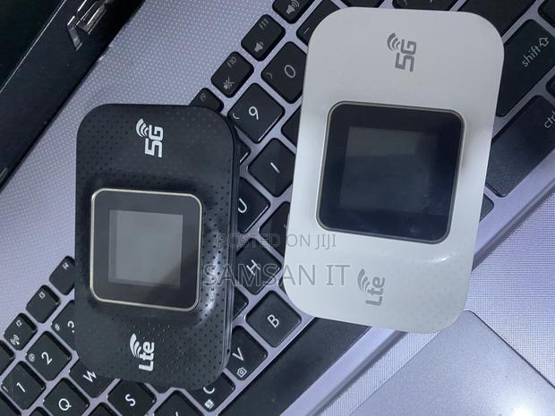 Universal Unlocked 4g/5g MIFI Modem With Screeb photo 5