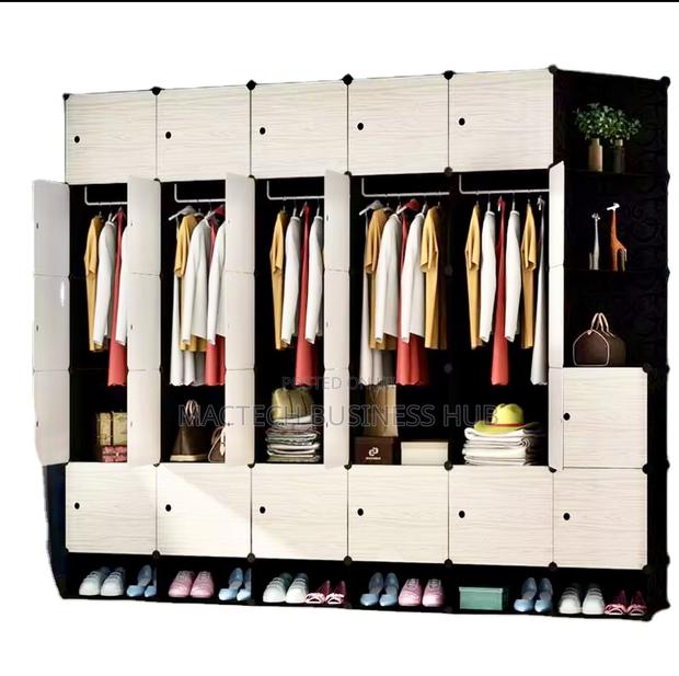 Foldable Plastic Wardrobe 30 Cubes