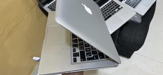 Laptop Apple MacBook 2011 8GB Intel Core I5 SSD 128GB photo 3