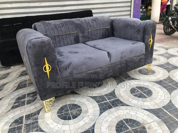 2in1 Sofa For Sell// Durable And Luxurious · Photo 2