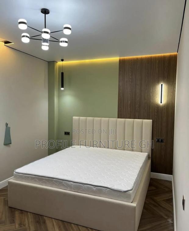 Authentic Fabric Queen Bedframe With Mattress (72x75) · Photo 2