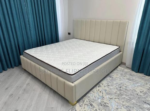 Queen Bedframe (72x75) Design Bed-Frame With Mattress · Photo 2