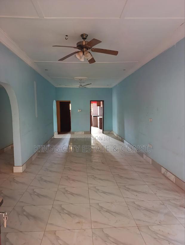 3bdrm Apartment in Kings-City-Estate, Ofankor for rent photo 3