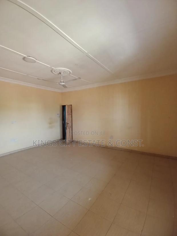 3bdrm Apartment in Kings-City-Estate, Ofankor for rent photo 10