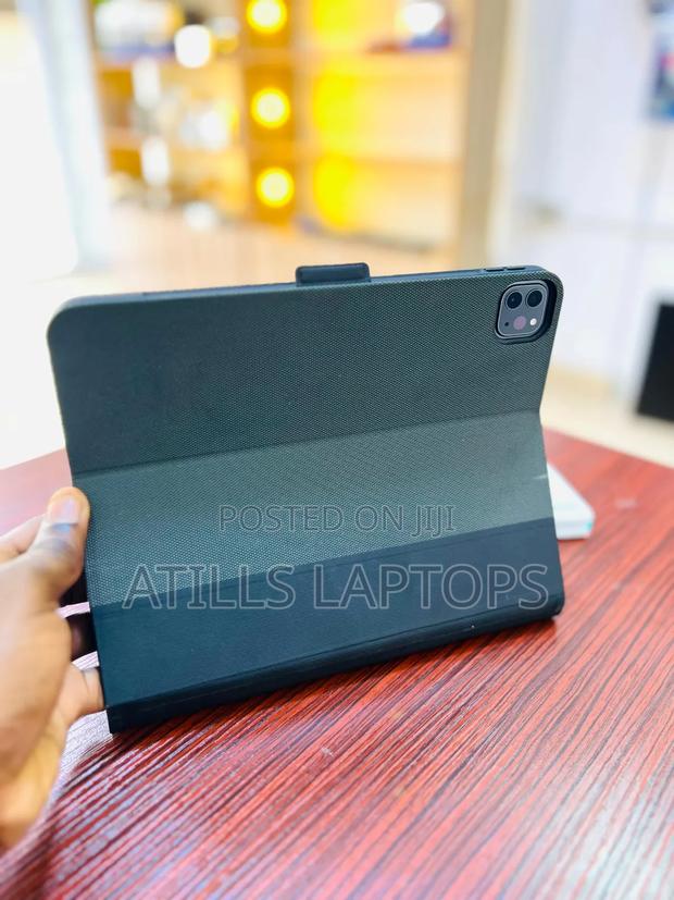 Apple iPad Pro 11 (2020) 128 GB photo 8