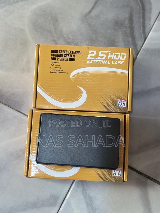 2.0 External Case Hard Drive · Photo 3