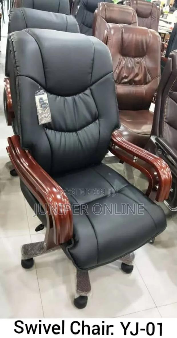 Swivel Chair Blackz Vart · Photo 2