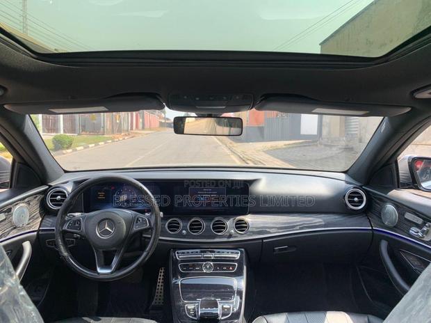 Mercedes-Benz E300 2018 Silver