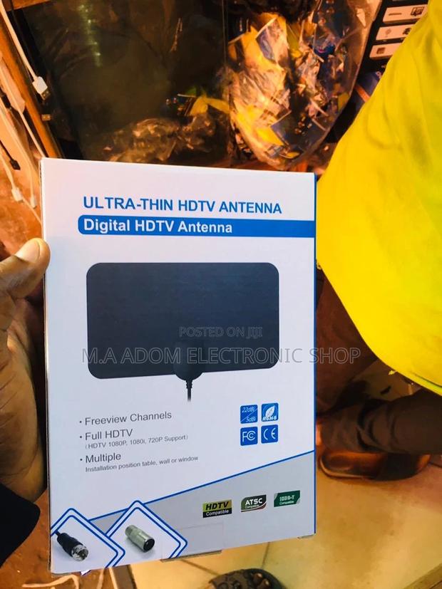 Cut the Cord Save: Powerful Indoor Antenna With Booster · Photo 2