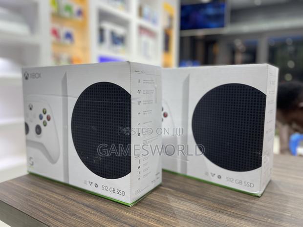 Xbox Series S | 512gb SSD | With Controller | Brand New