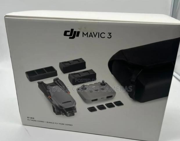 DJI Mavic 3 Fly More Combo