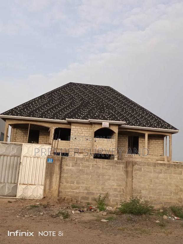 Building Construction Expert · Photo 4