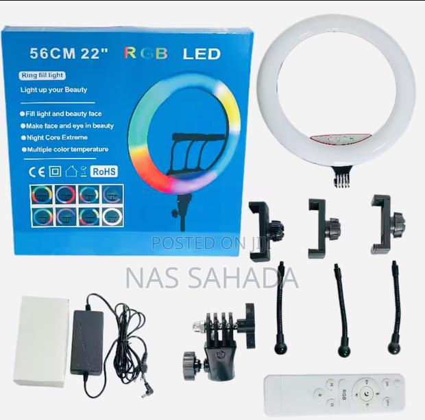 22in Ring Light With Stand · Photo 2