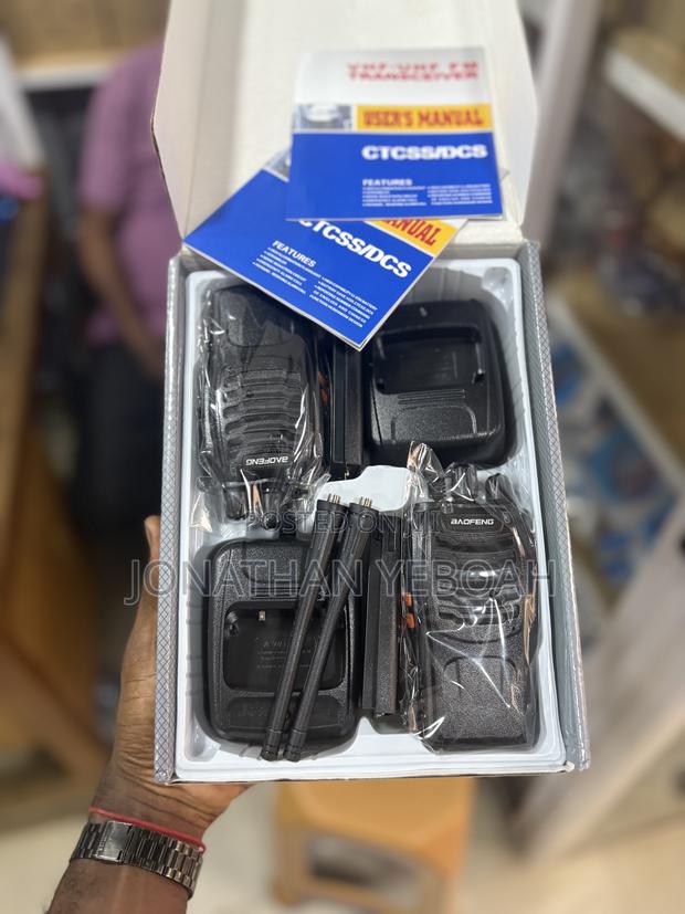 Baofeng Walkie Talkie · Photo 4