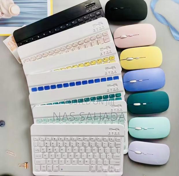 Bluetooth Rechargeable Mini Keyboard With Mouse · Photo 2