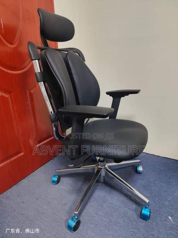 Orthopedics Office Swivel Chairs · Photo 2