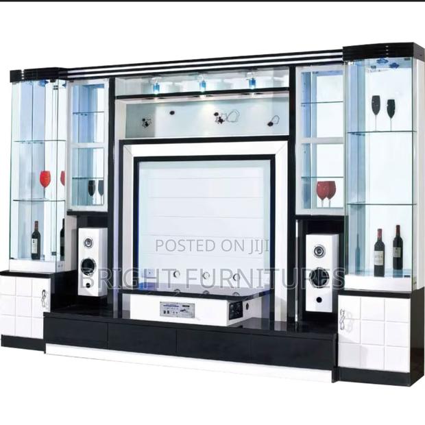 High Quality Large Media Tv Stand · Photo 4
