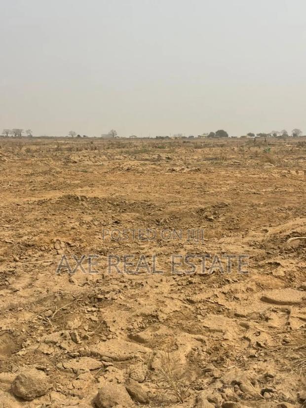 Prime Residence + Certified Lands at Prampram Beach Road · Photo 4