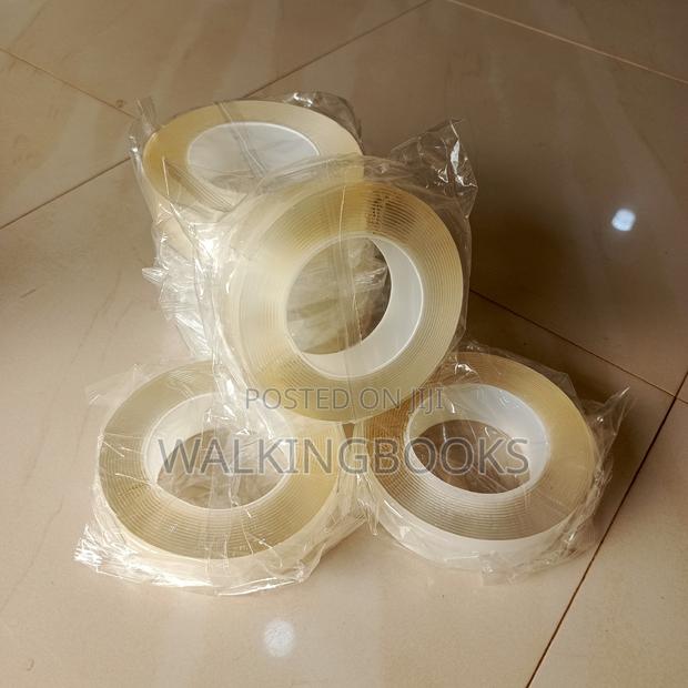 Double Sided Nano Tape · Photo 4