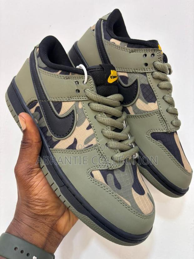 Nike Sb Dunk Low Skate Camo · Photo 3