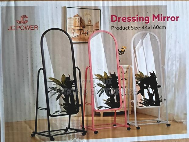 JC Power Dressing Mirror · Photo 2