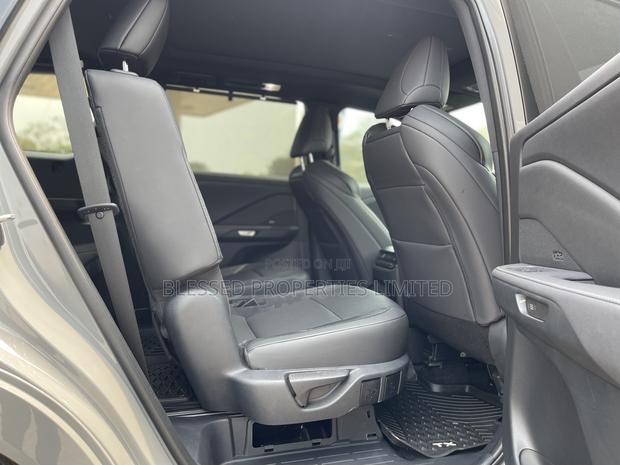 Lexus TX TX 500h AWD 2024 Gray