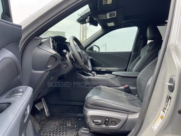 Lexus TX TX 500h AWD 2024 Gray