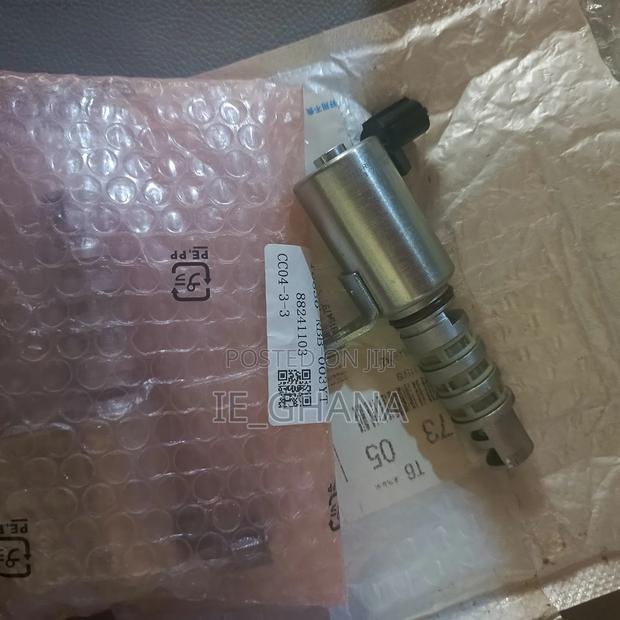 Honda VVT Oil Valve photo 2