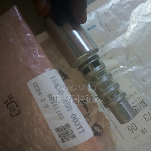 Honda VVT Oil Valve photo 4
