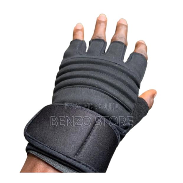 Leather Hand Gloves For Gym, Military And Motor Riding · Photo 4