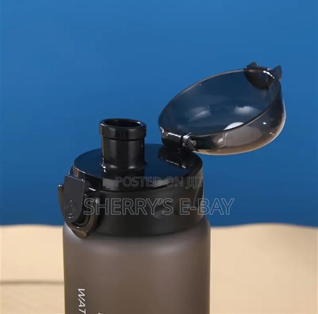 Water Bottle photo 5