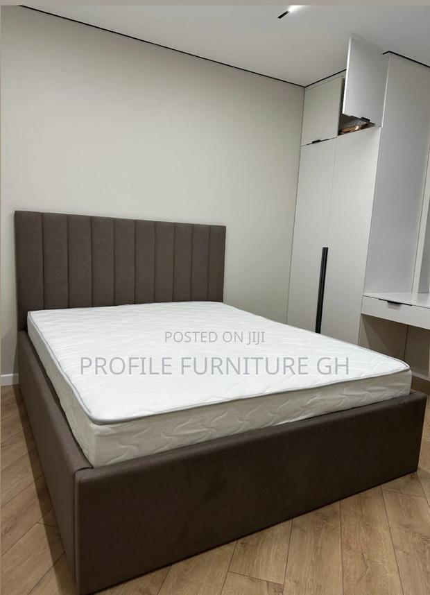 Innovative Designs Queen Size Bedframe With Mattress · Photo 2