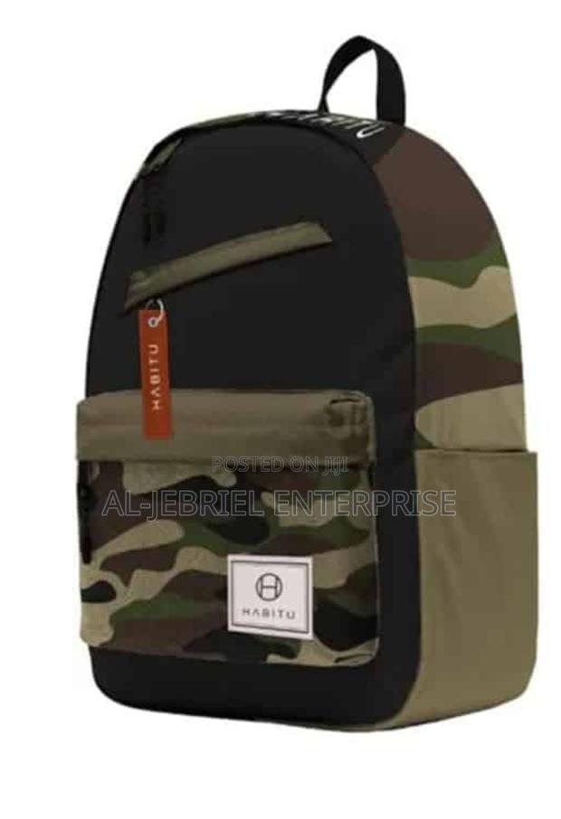 Habitu Polyester Backpack 15.6′′ Camouflaged · Photo 4