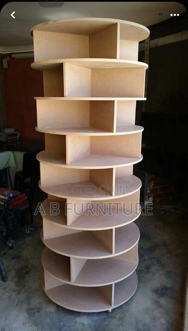 Rotating Shoe Rack · Photo 2
