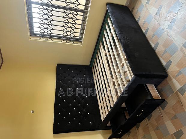 Queen Size Bed Frame With Drawer · Photo 3