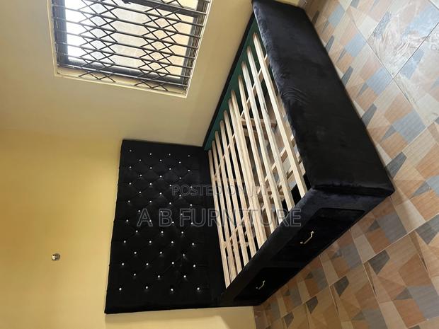 Queen Size Bed Frame With Drawer · Photo 4